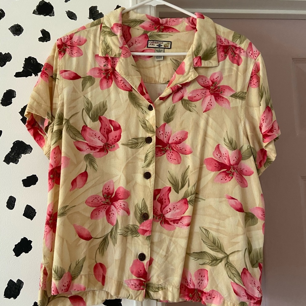 Quality Hawaiian Caribbean Joe Button Down Shirt